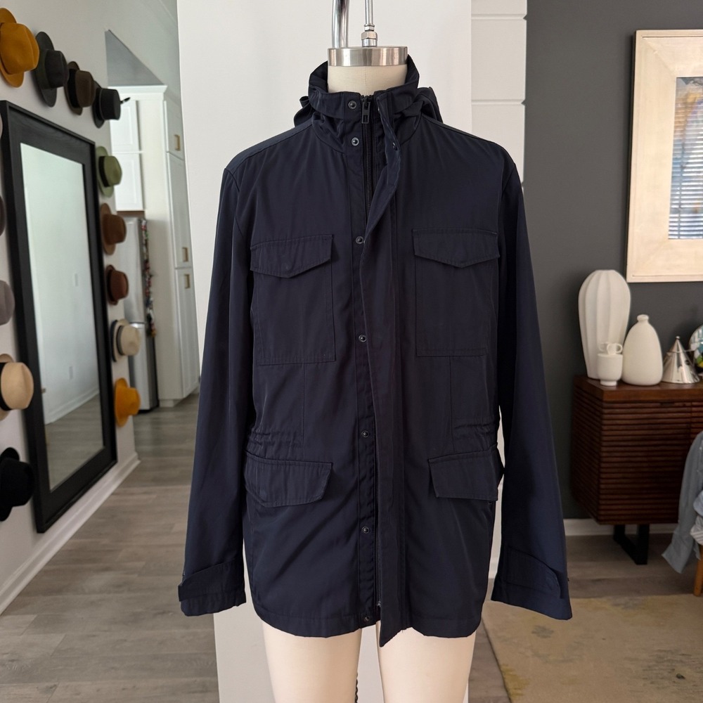 Calvin Klein Mens Navy‎ Blue hooded Jacket Size Large  rain coat